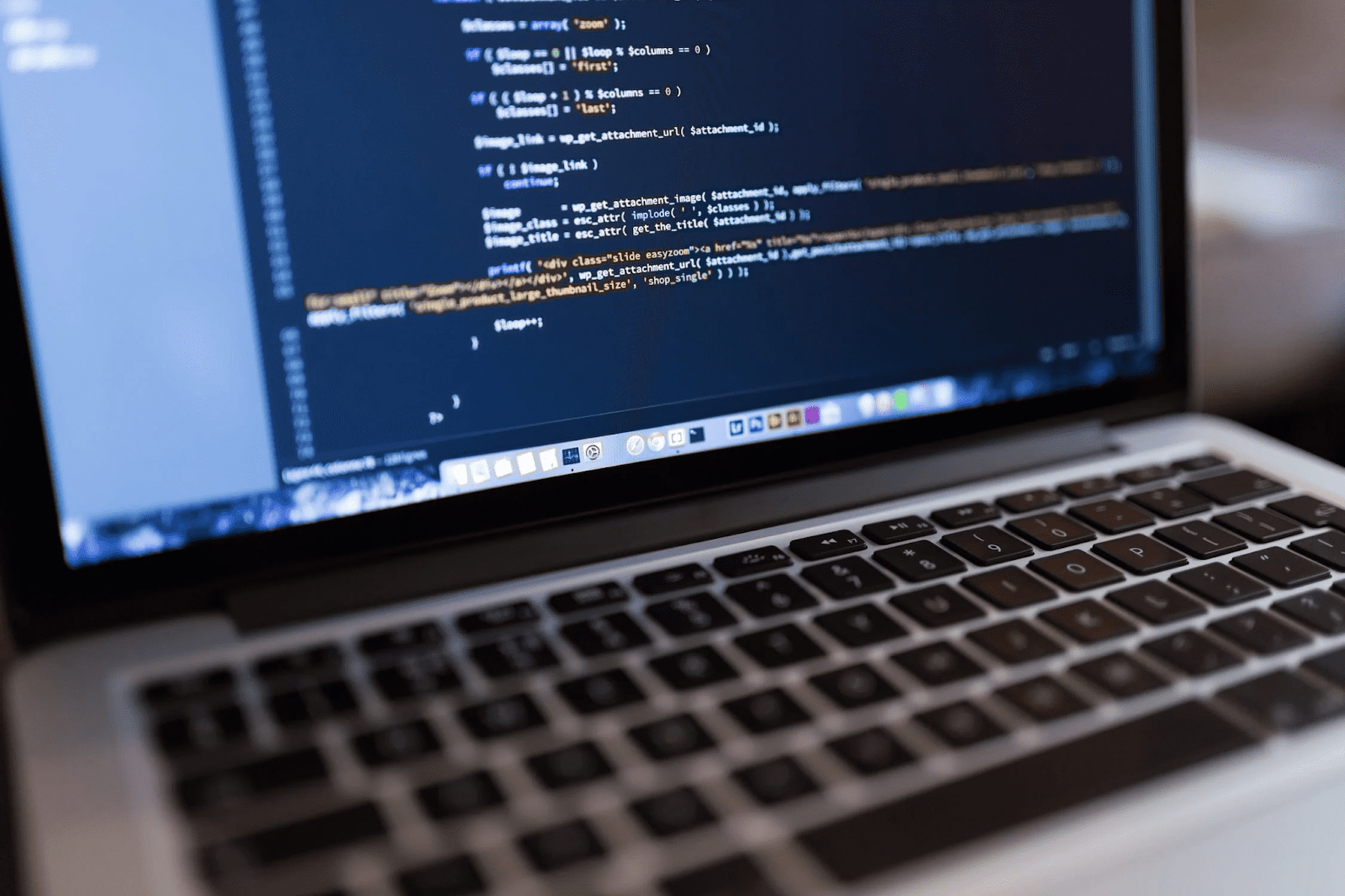 Coding: Pengertian, Manfaat, dan Cara Belajarnya