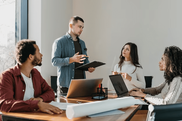 Contoh Perusahaan yang Menggunakan Strategi Concentrated Marketing