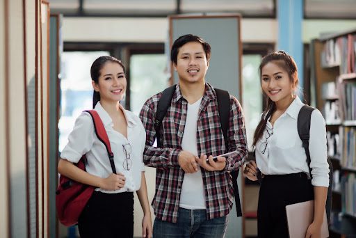 12 Cara Branding Kampus yang Paling Efektif di 2024