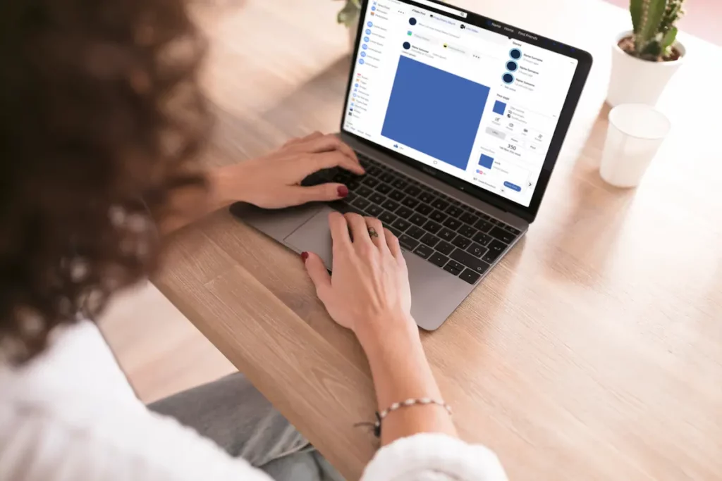 contoh postingan publik dalam mode profesional