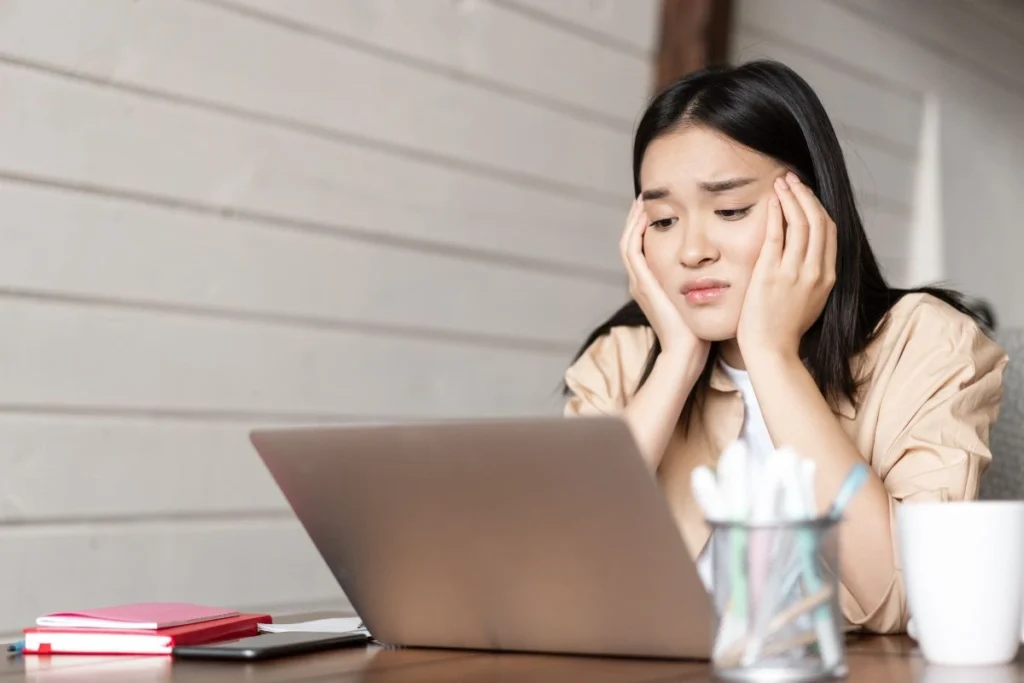 website sepi meski pakai iklan