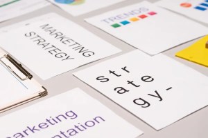 Apakah Brand Anda Konsisten di Banyak Kanal? Evaluasi Strategi Digital Branding-nya!